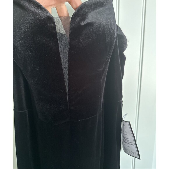 B Darlin Women's Trendy Plus Size Velvet Feather-Trim Gown Maxi Dress Black 20W - Picture 11 of 14